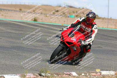media/Oct-15-2022-TrackXperience (Sat) [[8f70b8b0be]]/Group 2/session 4 turn 1/